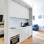 Magnificent Apartment -1Br-4P- Champs-Elysees